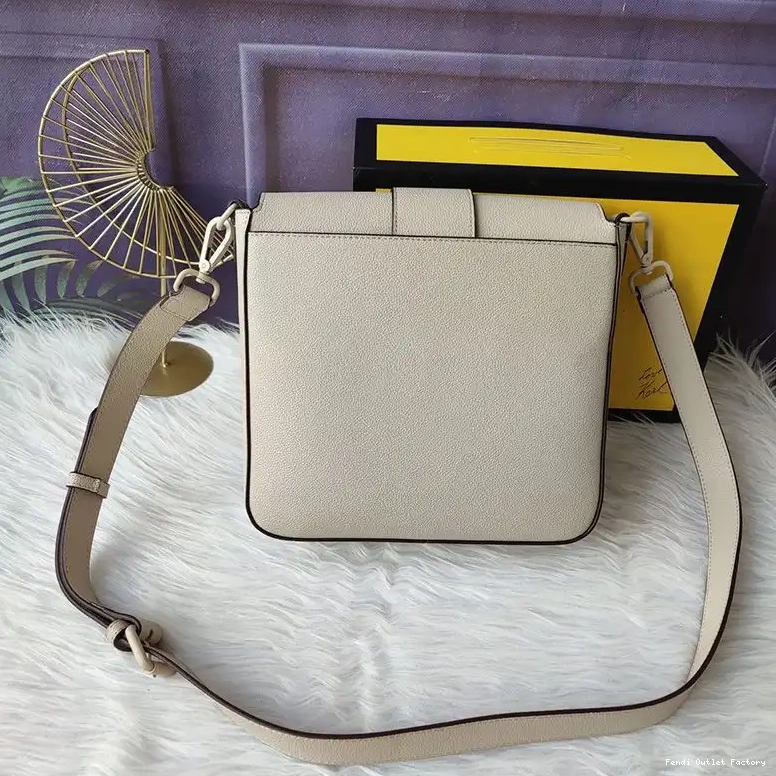 Affordable HOT Fendi Medium Baguette Leather Beige In Cuoio Messenger Romano 0616